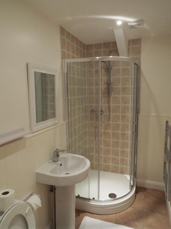 The Stableyard Apartment Bedford Bilik gambar